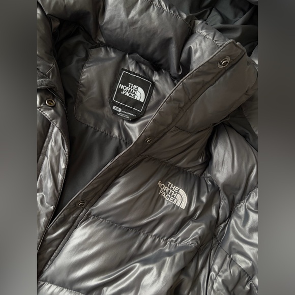 The North Face Charcoal Quilted Jacket - Picture 3 of 9